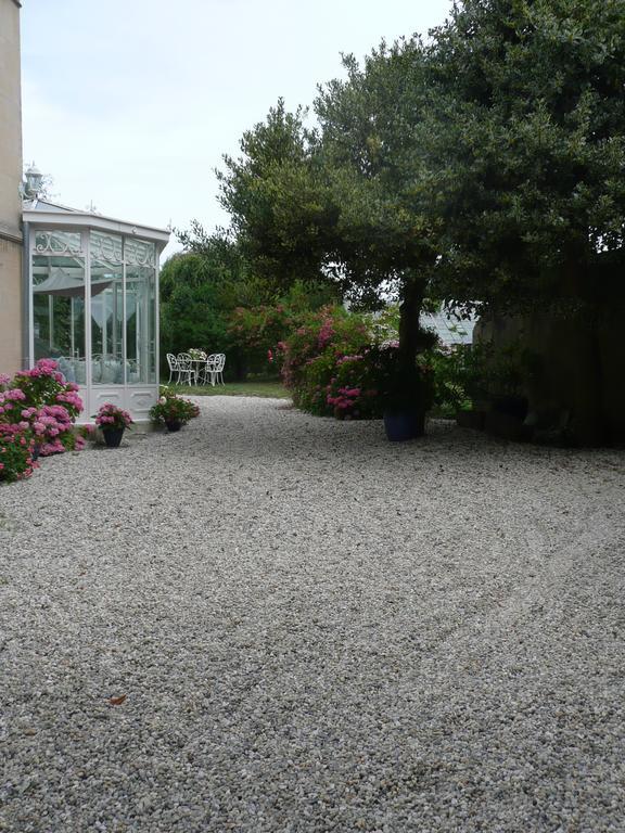 Les Lilas De Bellefontaine Bayeux Room photo