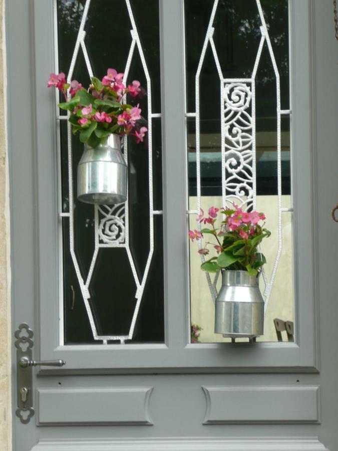 Les Lilas De Bellefontaine Bayeux Exterior photo